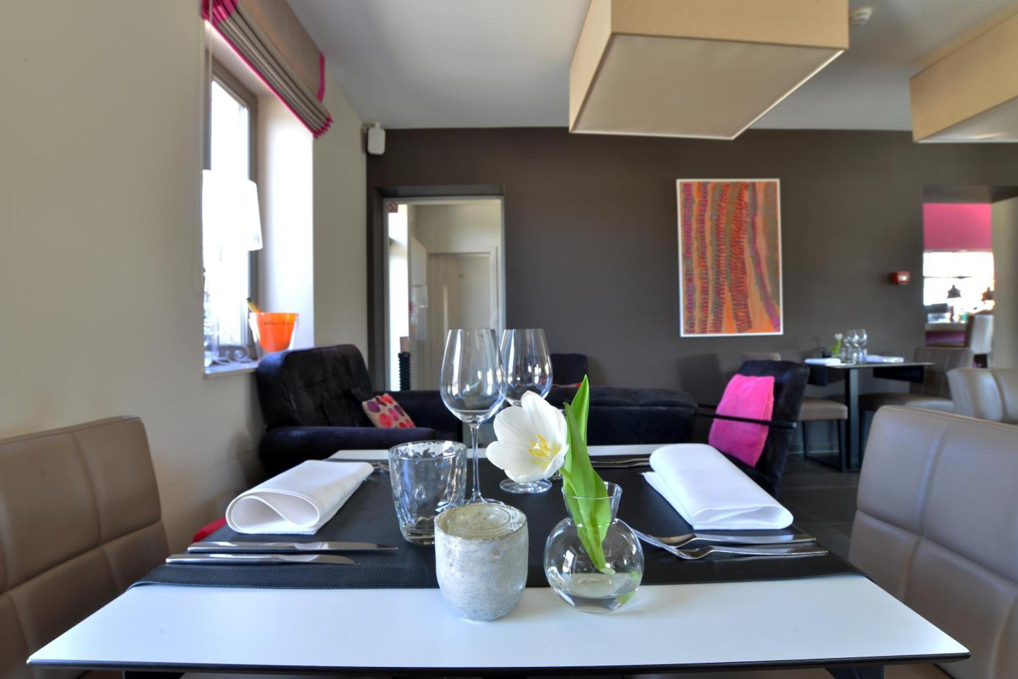 Durbuy O Restaurant Hotel Bagian luar foto