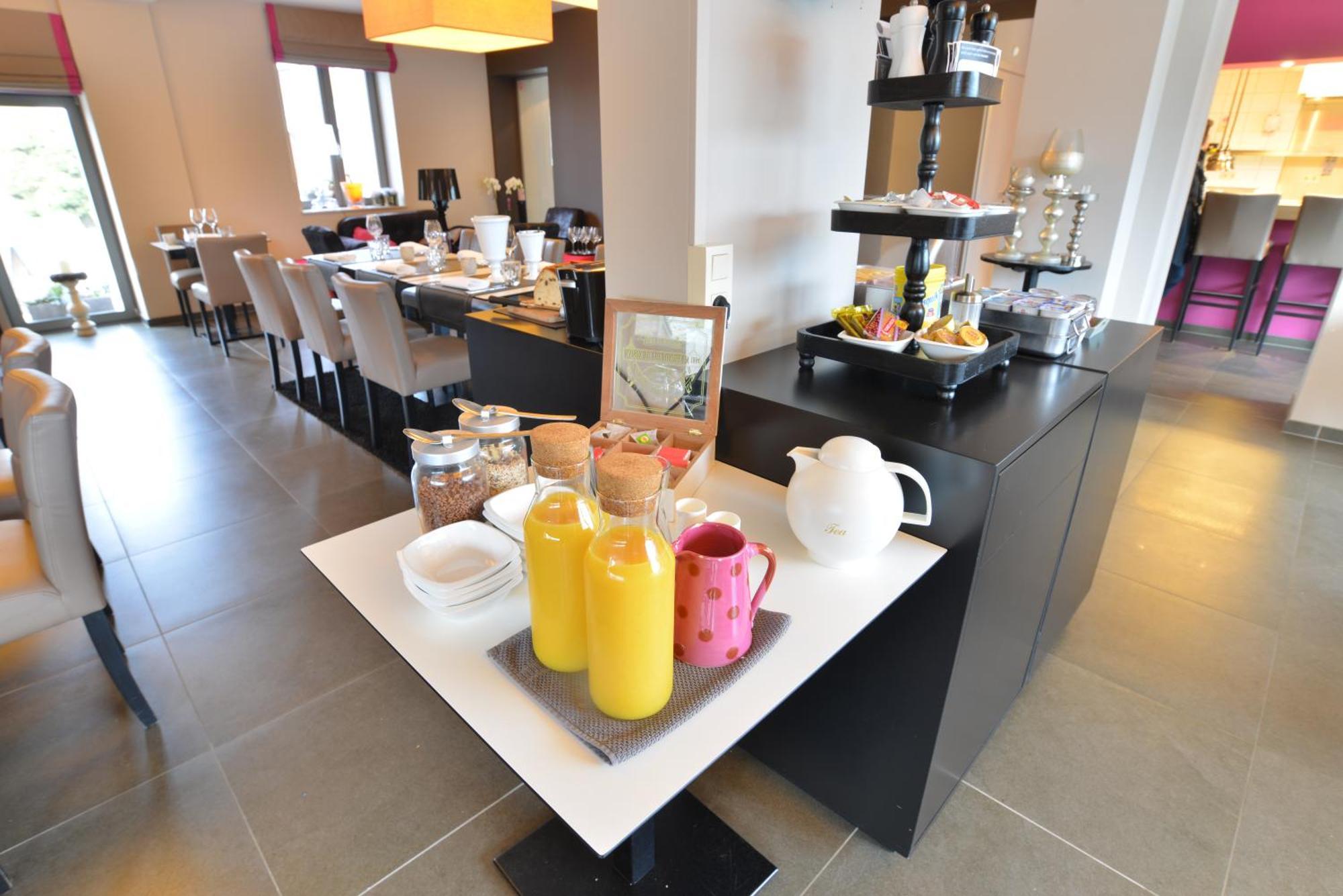Durbuy O Restaurant Hotel Bagian luar foto